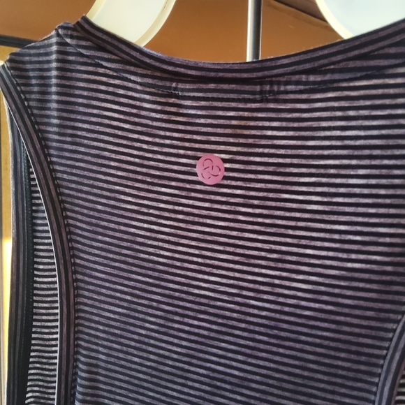 Nordstrom Z by Zella Yoga 2 Piece Set - Leggings & Top - Picture 9 of 9